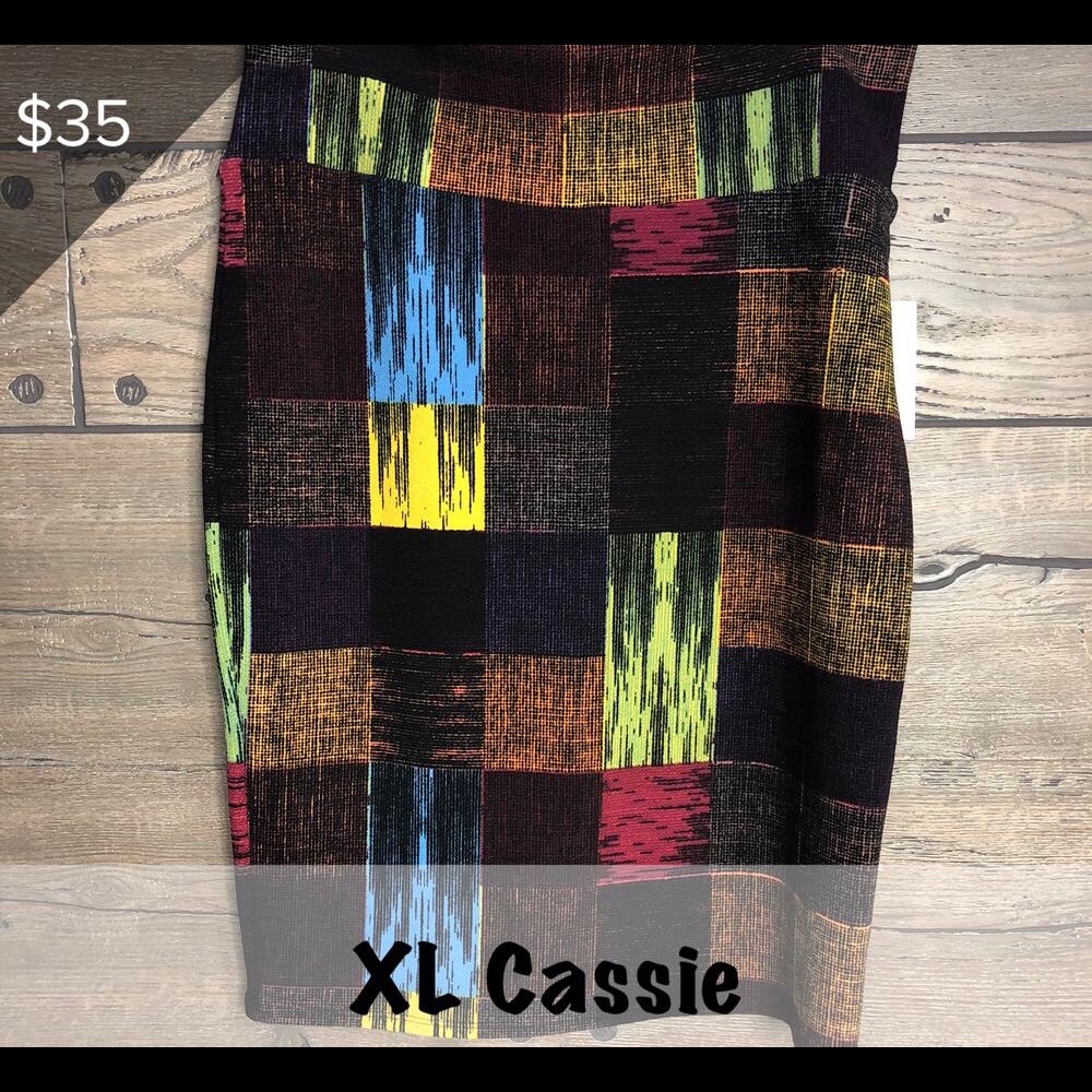 XL LuLaRoe Cassie skirt New W tags!